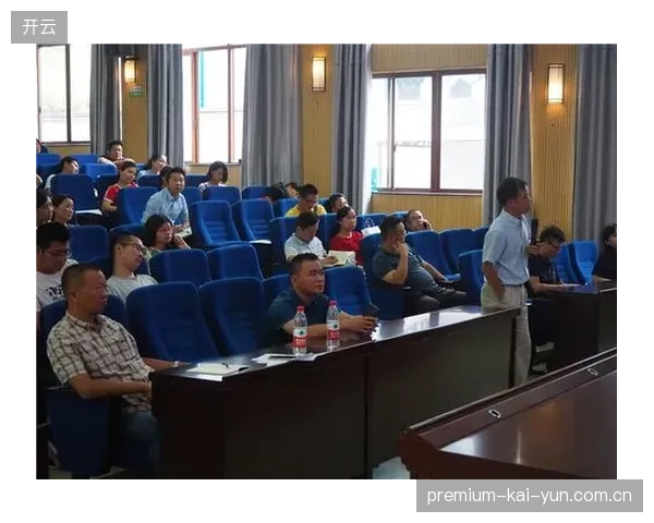 产业链协作方市场调适阶段打通内容分发渠道